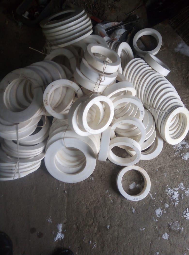 Продам фторопластовые втулки фото 1