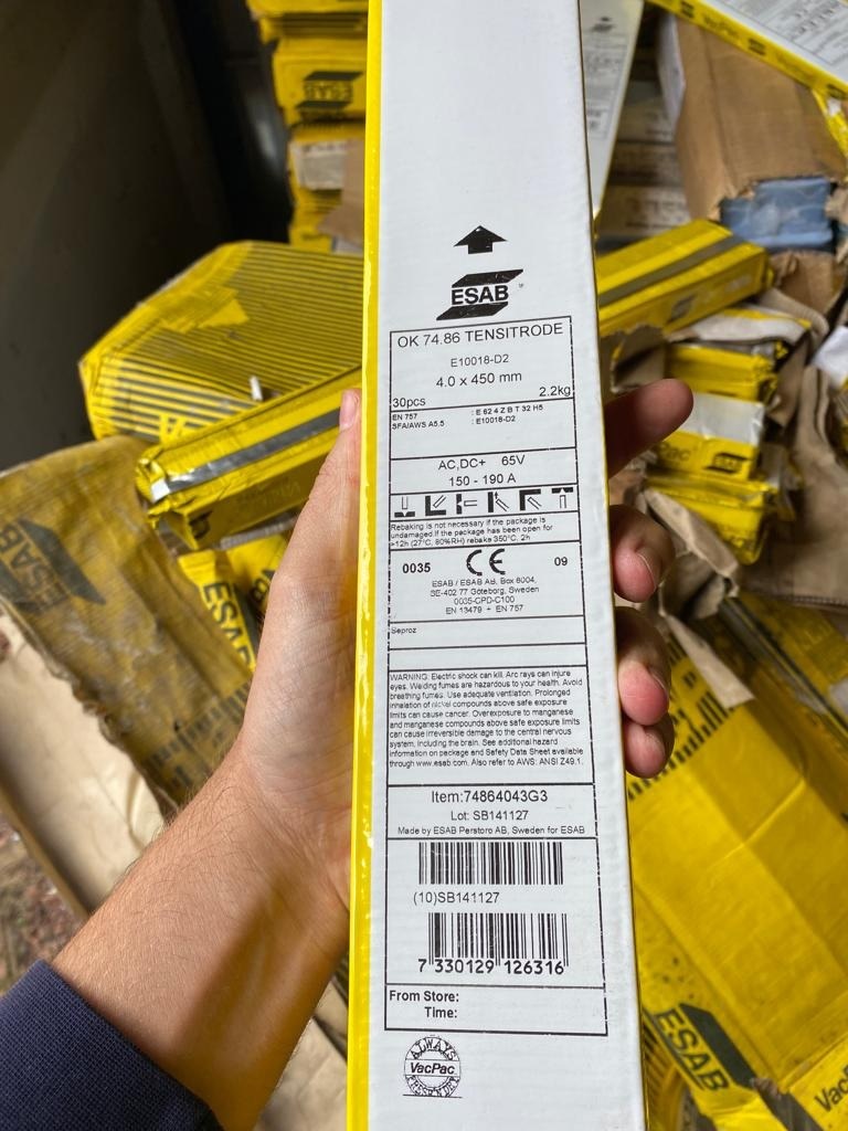 Электроды сварочные esab OK 74.86 TENSITRODE 4.0 X 450 mm в заводской упаковке. фото 1